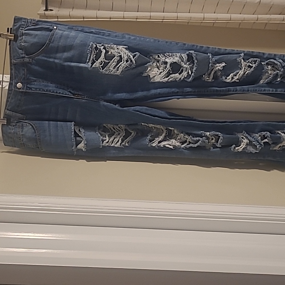 Women's jeans